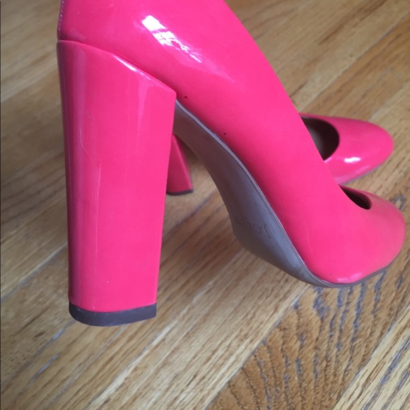 J Crew Block Heel Coral in size 6 - Picture 6 of 7